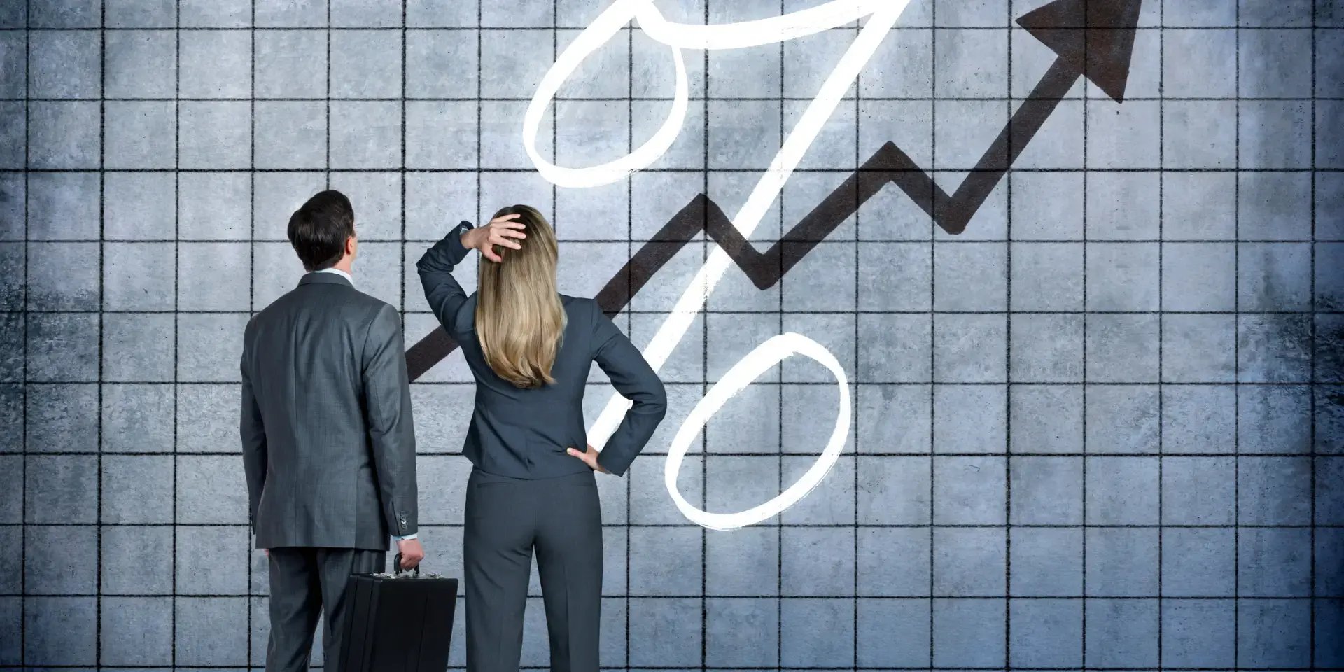  Interest rate surprises 