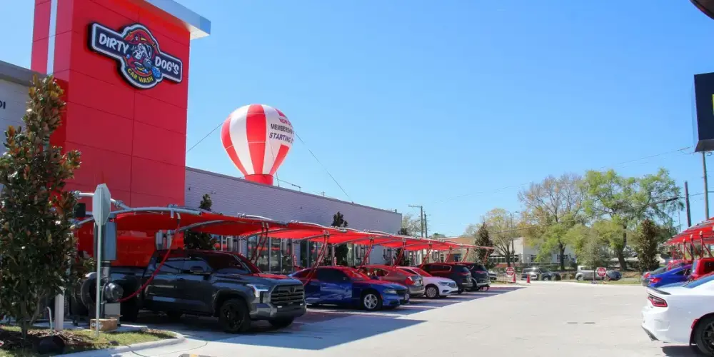Dirty Dog's Car Wash Sale Leaseback in Tampa Florida